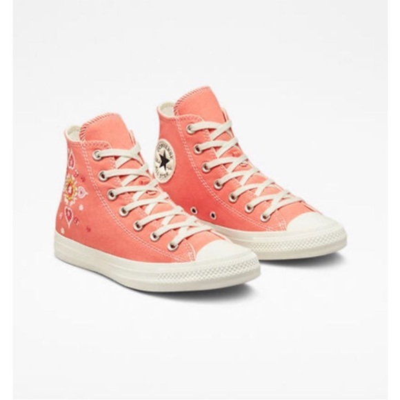 Chuck Taylor All Star Floral Embroidery Woman’s 8.5 High Top Shoes - Picture 2 of 9